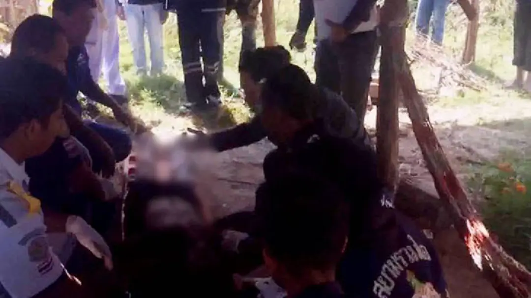 อุณหภูมิลดฮวบ! "หนุ่มบุรีรัมย์" หนาวตายในกระท่อมปลายนา อุณหภูมิลดฮวบ! "หนุ่มบุรีรัมย์" หนาวตายในกระท่อมปลายนา