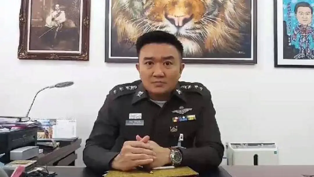 ขอผู้เสียหายถูกแก๊งอดีตดารา"หนอ"ตบทรัพย์เข้าแจ้งความเพิ่ม ขอผู้เสียหายถูกแก๊งอดีตดารา"หนอ"ตบทรัพย์เข้าแจ้งความเพิ่ม