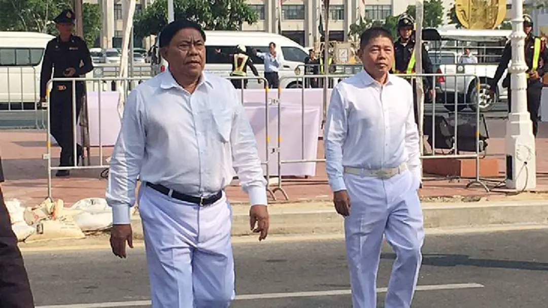 "อัศวิน" ยัน! บูรณะเสาชิงช้า เสร็จเดือน มี.ค.61 ใช้งบ 2 ล้าน