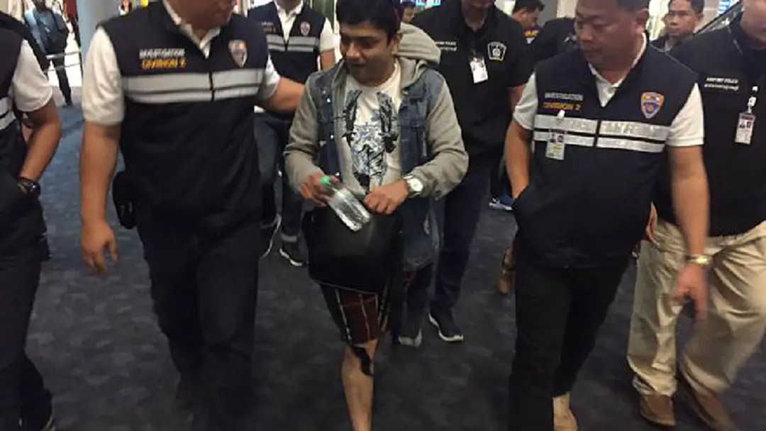 จับหนุ่มอินเดียแฝงนักท่องเที่ยวฉกทรัพย์คาสุวรรณภูมิ