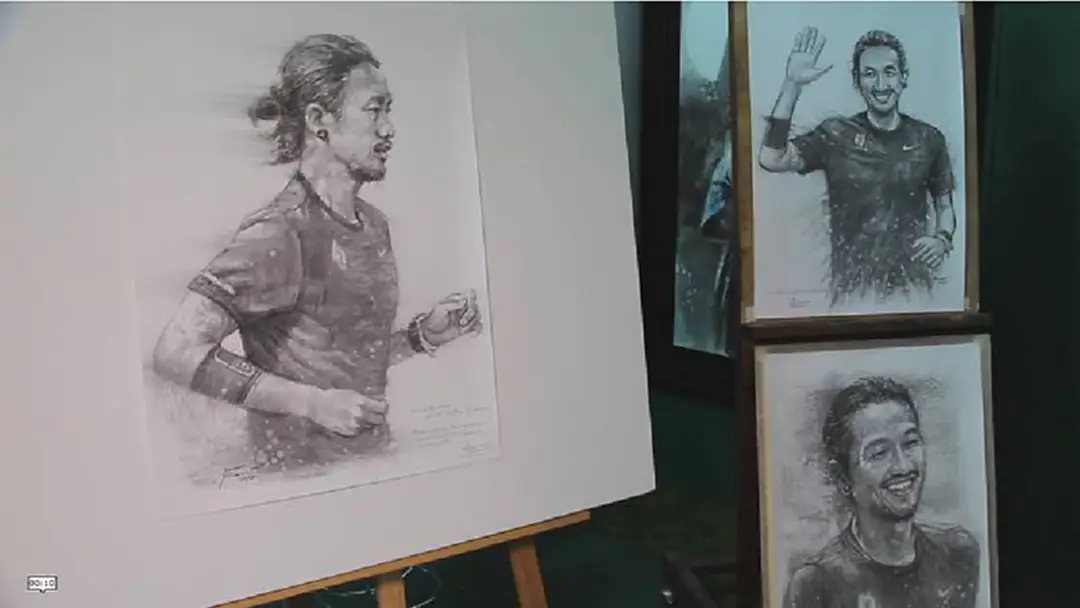 ศิลปินเชียงรายรวมพลังวาดภาพถ่านชาร์โคล หาเงินสมทบวิ่งตูน ศิลปินเชียงรายรวมพลังวาดภาพถ่านชาร์โคล หาเงินสมทบวิ่งตูน