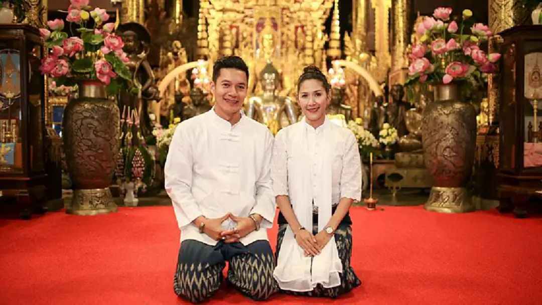รัก 17 ปีแต่งแล้ว “เอิร์ธ-แอ้ม” จัดพิธีเรียบง่ายที่เชียงใหม่ รัก 17 ปีแต่งแล้ว “เอิร์ธ-แอ้ม” จัดพิธีเรียบง่ายที่เชียงใหม่