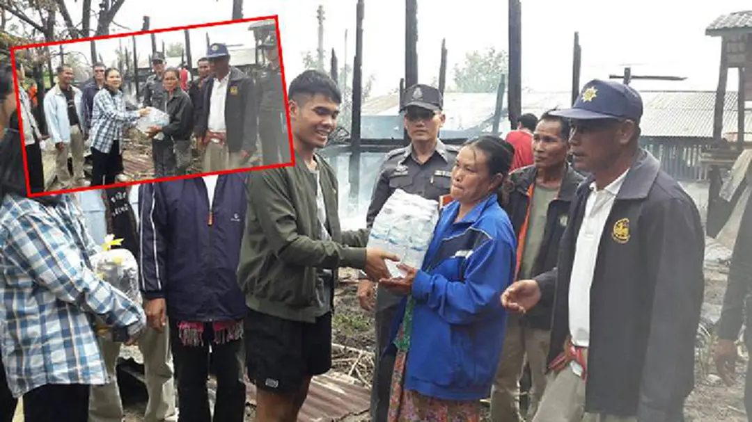 ไฟฟ้าลัดวงจร! ไหม้บ้านชาวอุบลฯ 2 หลัง จนท.เร่งช่วยเหลือ ไฟฟ้าลัดวงจร! ไหม้บ้านชาวอุบลฯ 2 หลัง จนท.เร่งช่วยเหลือ