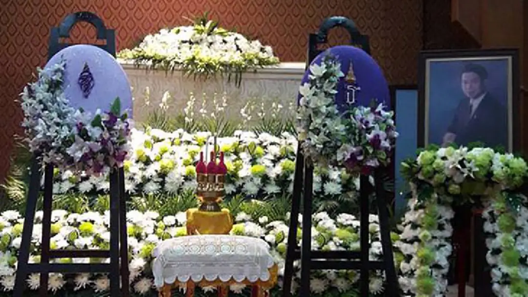 โปรดเกล้าฯ สมเด็จพระเทพฯพระราชทานเพลิงศพครูชินกร โปรดเกล้าฯ สมเด็จพระเทพฯพระราชทานเพลิงศพครูชินกร
