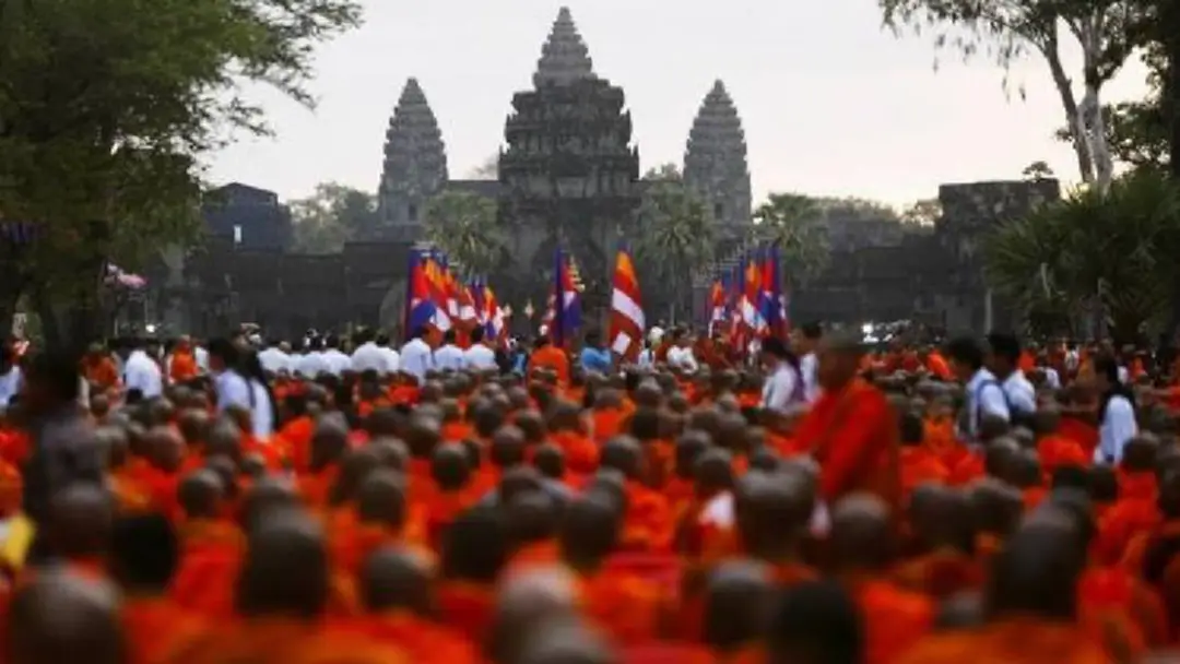 กัมพูชาจัดทำบุญครั้งใหญ่ หลังขัดแย้งกับสหรัฐฯรุนแรงขึ้น กัมพูชาจัดทำบุญครั้งใหญ่ หลังขัดแย้งกับสหรัฐฯรุนแรงขึ้น