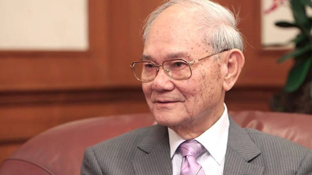 "มีชัย" ห่วง ลดกลุ่มอาชีพ -รื้อระบบเลือกไขว้ ส.ว. เสี่ยงทุจริต