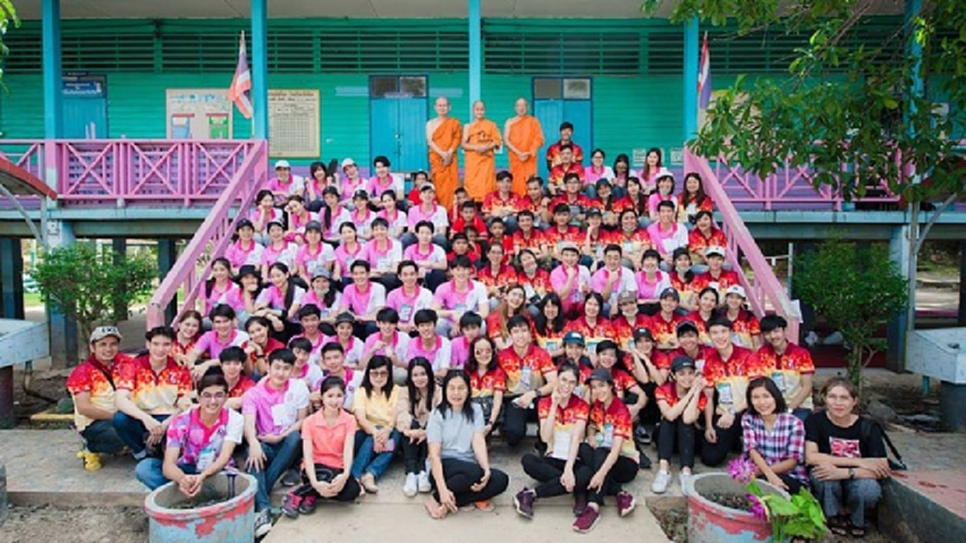 สร้างรอยยิ้มรับ “วันเด็กแห่งชาติ” กับน้องๆ “ธรรมศาสตร์-จุฬาฯ” BY TUAM