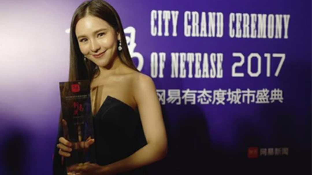 “ออม สุชาร์” คว้ารางวัล Representative of the City ที่ประเทศจีน