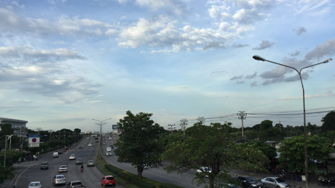 กทม. เช้ามีหมอก! อุณหภูมิสูงขึ้น 2-3 องศาฯ