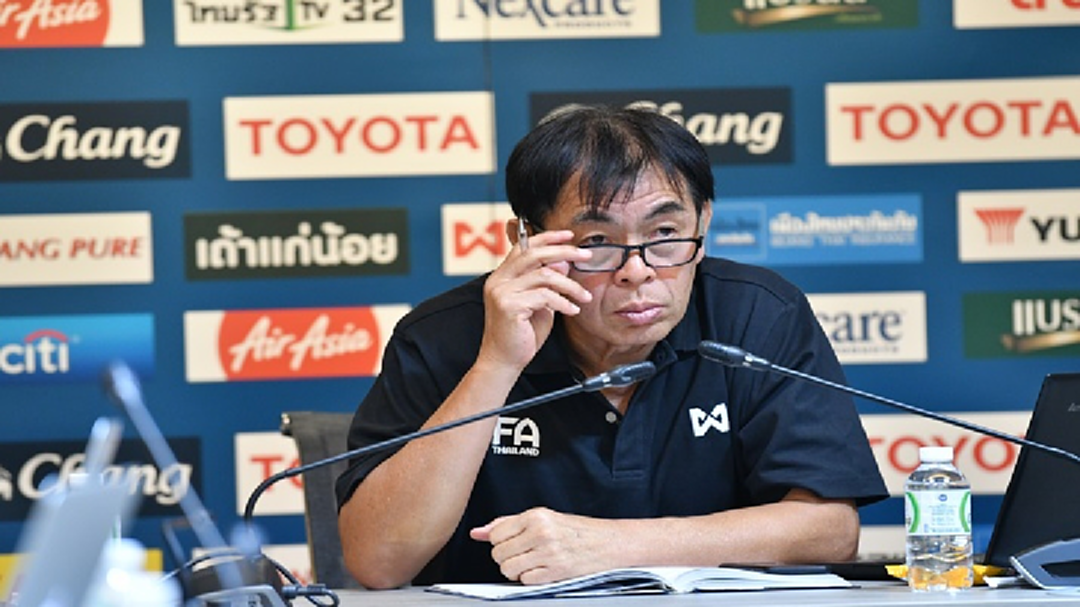 คุณสมบัติครบถ้วน!! “โค้ชเฮง” ยัน “โค้ชโย่ง” เหมาะสมคุมยู-21 คุณสมบัติครบถ้วน!! “โค้ชเฮง” ยัน “โค้ชโย่ง” เหมาะสมคุมยู-21