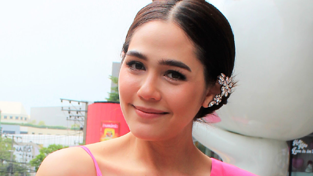 ชมพู่ อารยา หนีลูกแฝด พาตะลุยสยามช้อป ชม ชิม ชมพู่ อารยา หนีลูกแฝด พาตะลุยสยามช้อป ชม ชิม