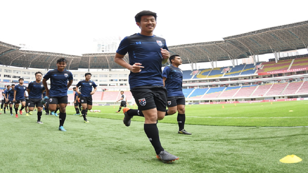 "ช้างศึกU21" ซ้อมครั้งสุดท้ายก่อนดวลจีน "วรชิต" ยันเต็มที่ทุกครั้งในสีเสื้อทีมชาติ "ช้างศึกU21" ซ้อมครั้งสุดท้ายก่อนดวลจีน "วรชิต" ยันเต็มที่ทุกครั้งในสีเสื้อทีมชาติ