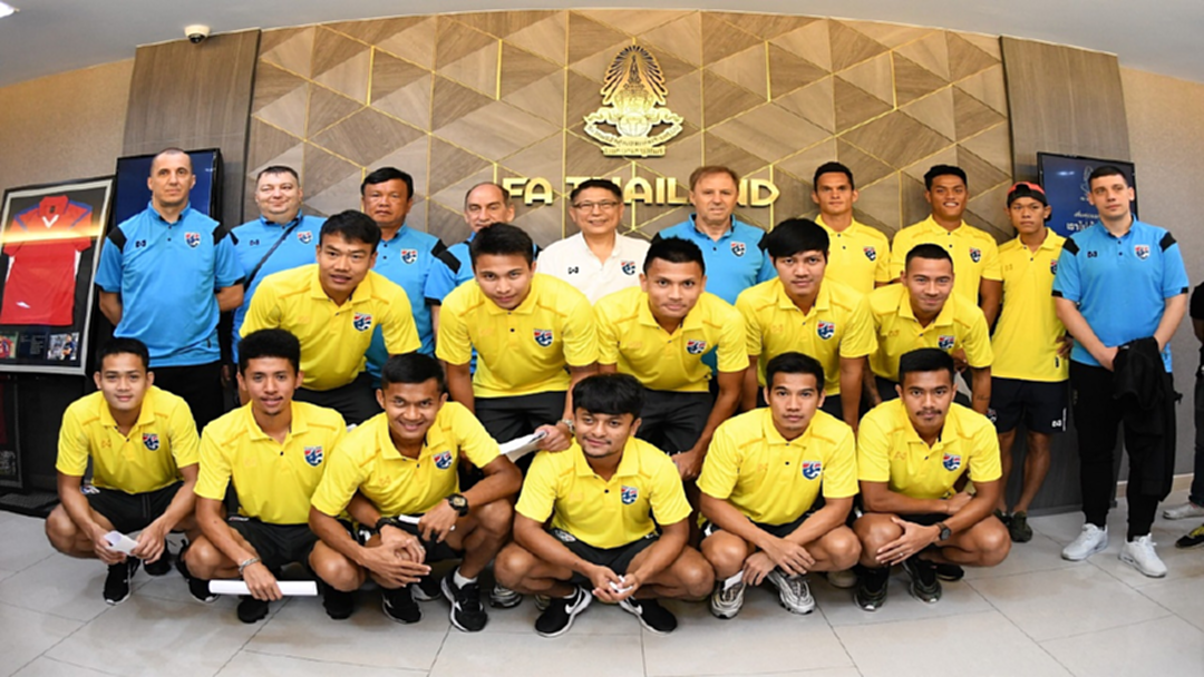 จัดหนักจัดเต็ม!!! "ช้างศึก" เรียก 23 ขุนพลแข้งรายงานตัวก่อนลุยศึก "คิงส์คัพ" ครั้งที่ 46 จัดหนักจัดเต็ม!!! "ช้างศึก" เรียก 23 ขุนพลแข้งรายงานตัวก่อนลุยศึก "คิงส์คัพ" ครั้งที่ 46