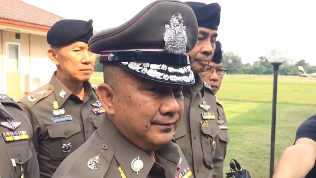 "ศรีวราห์" มั่นใจหลักฐาน 99% เอาผิด "เปรมชัย - พวก" ลักลอบล่าสัตว์ป่า "ศรีวราห์" มั่นใจหลักฐาน 99% เอาผิด "เปรมชัย - พวก" ลักลอบล่าสัตว์ป่า