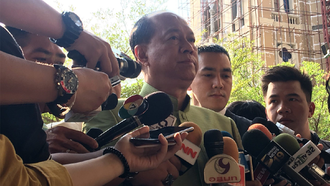 "อนุพงษ์" แจงย้ายผู้ว่าฯเชียงใหม่ ไม่เกี่ยวบ้านพักตุลาการ "อนุพงษ์" แจงย้ายผู้ว่าฯเชียงใหม่ ไม่เกี่ยวบ้านพักตุลาการ