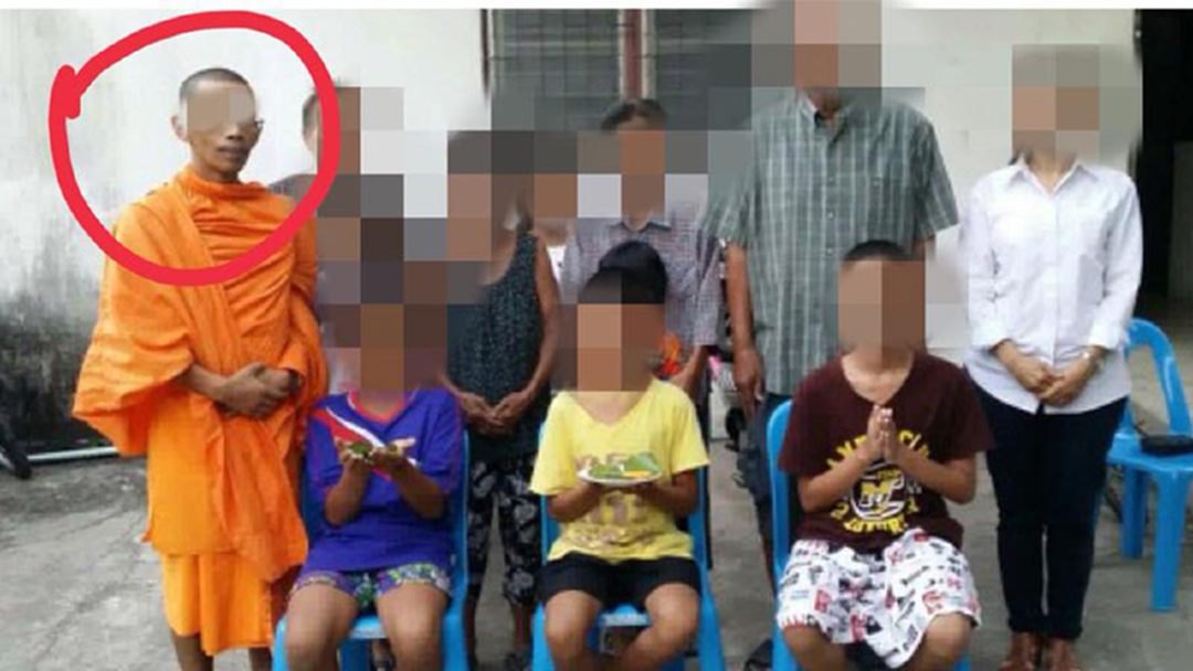 ช็อค! พระหลอกเด็กไปบวช เพื่อทำอนาจาร ช็อค! พระหลอกเด็กไปบวช เพื่อทำอนาจาร