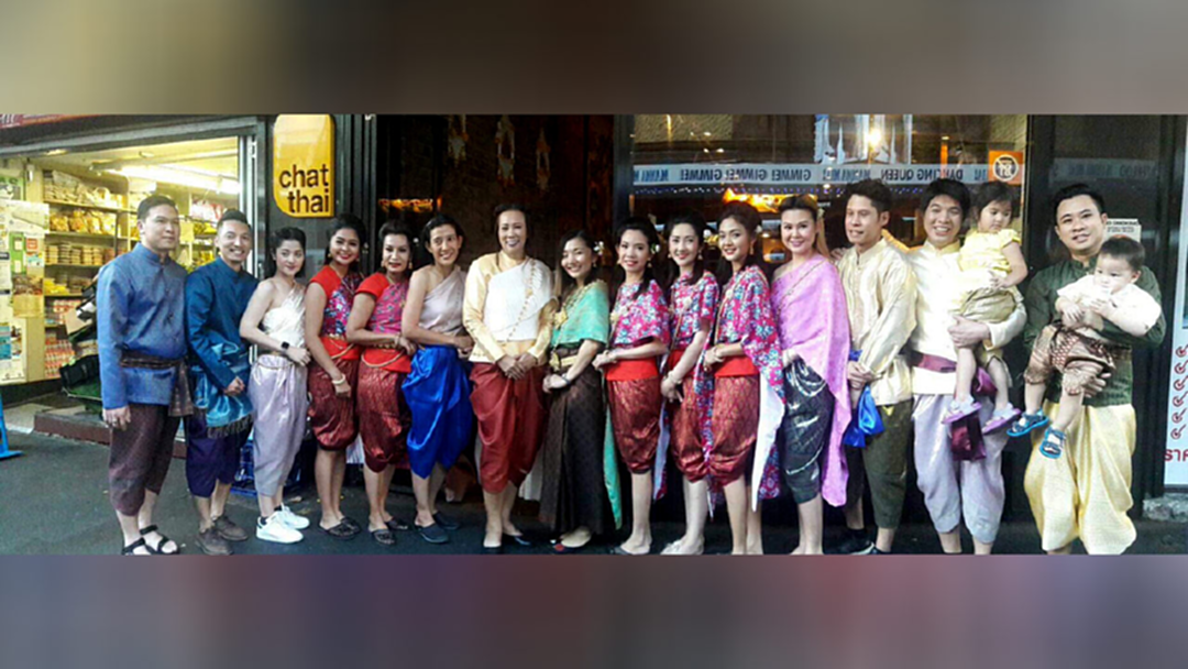 โชว์ความเป็นไทยให้โลกรู้! "ร้านอาหารดัง" ในนครซิดนีย์จัดงานสงกรานต์แห่กลองยาวคึกคัก โชว์ความเป็นไทยให้โลกรู้! "ร้านอาหารดัง" ในนครซิดนีย์จัดงานสงกรานต์แห่กลองยาวคึกคัก