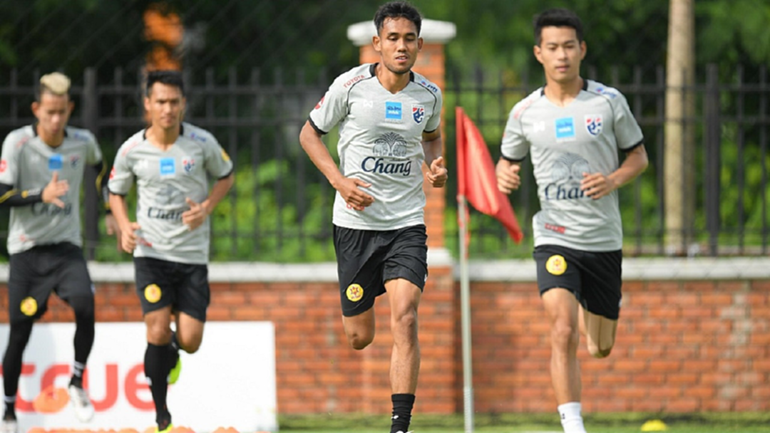 มาแล้ว! “ธีรศิลป์-เฉลิมพงษ์” สมทบ “ช้างศึก” ร่วมซ้อมทันที มาแล้ว! “ธีรศิลป์-เฉลิมพงษ์” สมทบ “ช้างศึก” ร่วมซ้อมทันที
