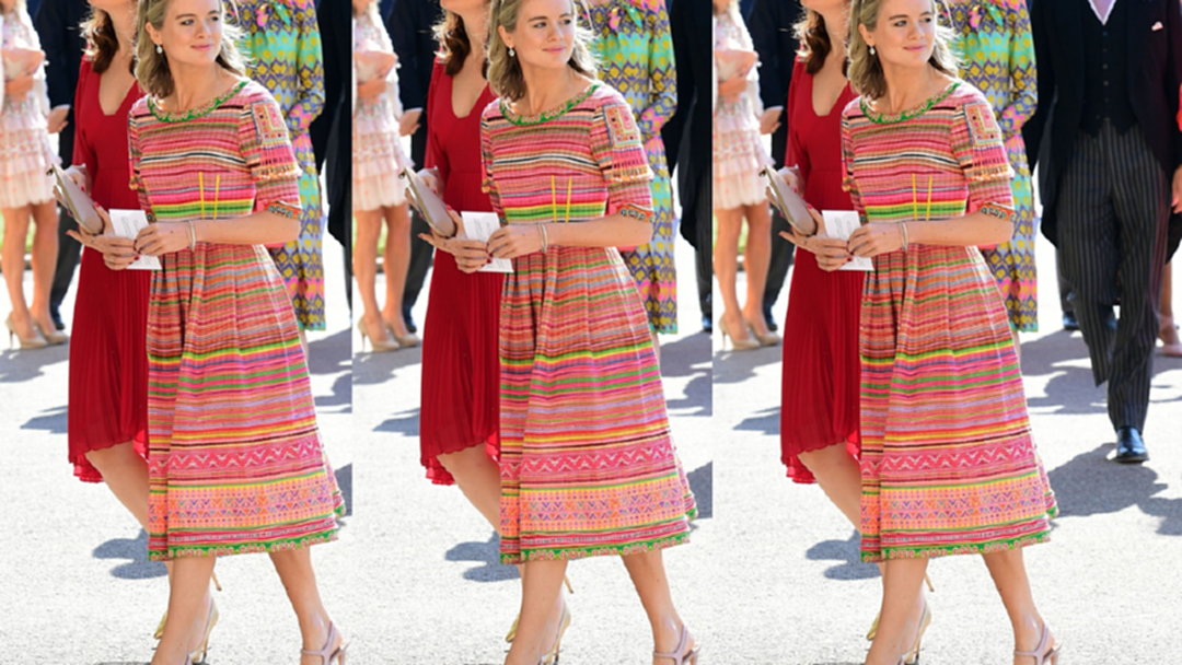 แฟนเก่าเจ้าชายแฮร์รี ใส่ ‘ชุดม้ง’ ร่วมพิธีเสกสมรส แฟนเก่าเจ้าชายแฮร์รี ใส่ ‘ชุดม้ง’ ร่วมพิธีเสกสมรส