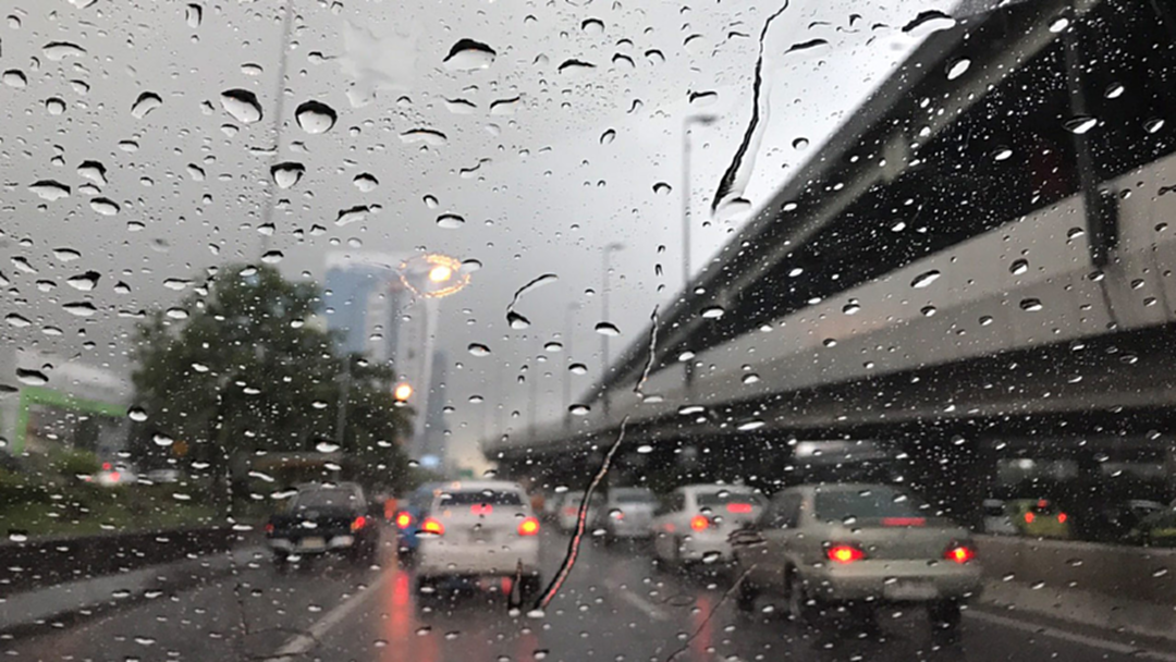 ชุ่มฉ่ำ! อุตุฯเผย ทั่วไทยยังมีฝนฟ้าคะนอง ขอประชาชนระวังอันตราย ชุ่มฉ่ำ! อุตุฯเผย ทั่วไทยยังมีฝนฟ้าคะนอง ขอประชาชนระวังอันตราย