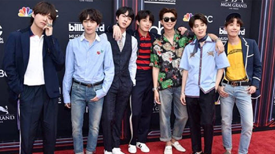 วงBTSเฮ! หลังเปิดตัวอัลบัมใหม่ พาวงขึ้นชาร์ต Billboard 200 วงBTSเฮ! หลังเปิดตัวอัลบัมใหม่ พาวงขึ้นชาร์ต Billboard 200