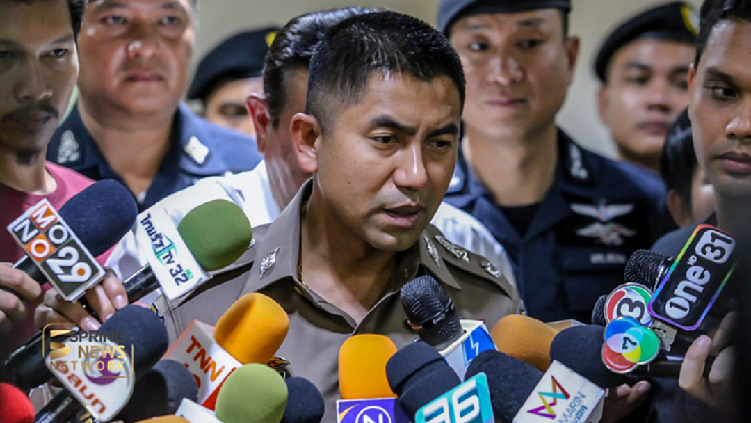 ประมวลภาพ เดินหน้าจับ "สันธนะ" บุกค้นห้องพักหรูใจกลางเมือง ประมวลภาพ เดินหน้าจับ "สันธนะ" บุกค้นห้องพักหรูใจกลางเมือง