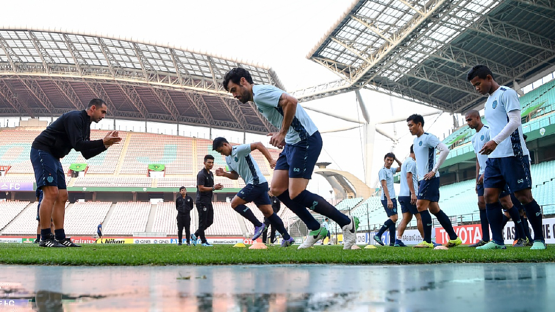 เสมอเข้ารอบ ! "บุรีรัมย์" จัดชุดใหญ่ล่าตาข่าย "ชุนบุค" วันนี้ 17.00 น. เสมอเข้ารอบ ! "บุรีรัมย์" จัดชุดใหญ่ล่าตาข่าย "ชุนบุค" วันนี้ 17.00 น.