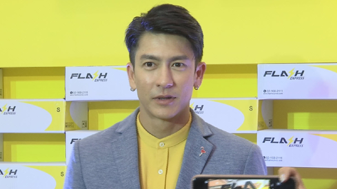 "ติ๊ก" ยังไม่ปิดอู่ คิดมีลูกเพิ่ม-ยิ้มรับตำแหน่งสามีแห่งชาติ[คลิปดูเต็มไม่ตัด]