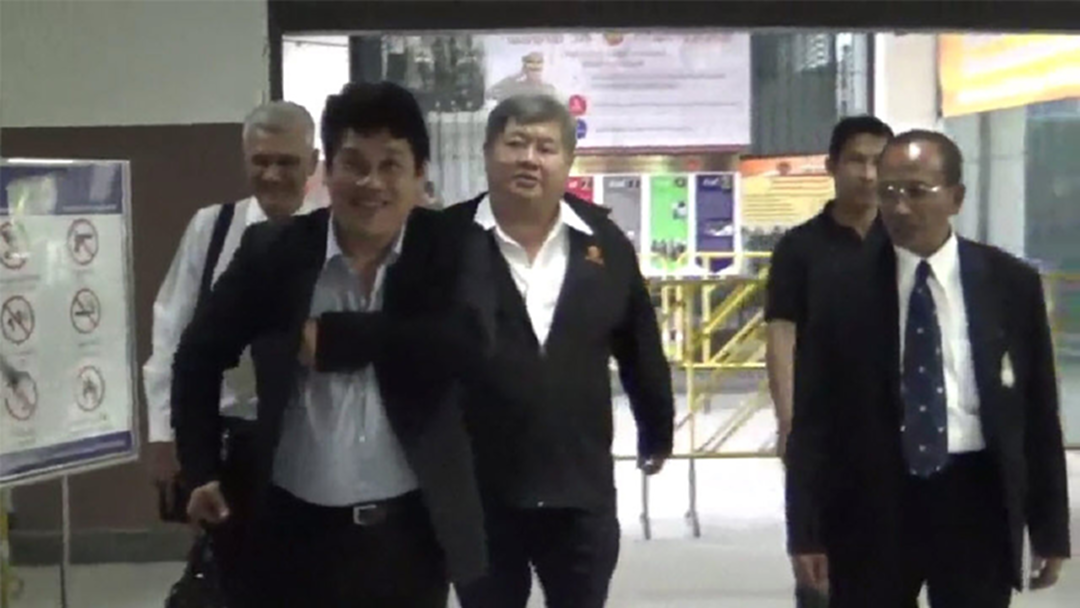 ศาลอนุญาตให้ปล่อยตัวชั่วคราว "เปรมชัย" ประกัน 2 แสน ศาลอนุญาตให้ปล่อยตัวชั่วคราว "เปรมชัย" ประกัน 2 แสน