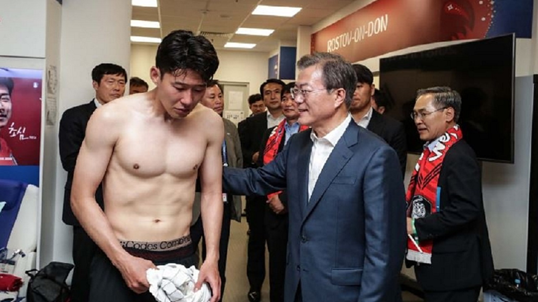 สองปีเลยนะ!!! "ซน" เศร้าซ้ำสองอาจถูกเกณฑ์ทหารหลัง "เกาหลีใต้" ตกรอบแรกเวิลด์คัพ สองปีเลยนะ!!! "ซน" เศร้าซ้ำสองอาจถูกเกณฑ์ทหารหลัง "เกาหลีใต้" ตกรอบแรกเวิลด์คัพ