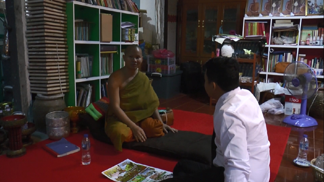 เจ้าอาวาสวัด จ.นครพนม เเจงรถตู้ญาติโยมฝากจอด ปัดช่วยอดีต “พระพรหมเมธี”หนี เจ้าอาวาสวัด จ.นครพนม เเจงรถตู้ญาติโยมฝากจอด ปัดช่วยอดีต “พระพรหมเมธี”หนี