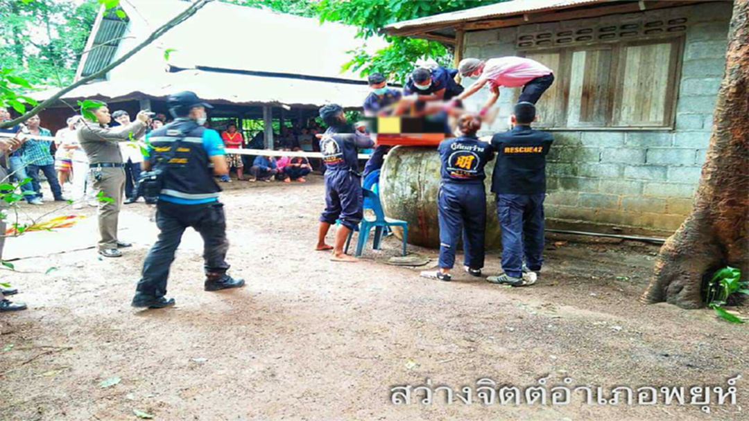 รวบทันควันหนุ่มมาวัดแก้คุณไสย ฉุนคนเมาฆ่ายัดใส่โอ่งซ่อนหลังกุฎิพระ รวบทันควันหนุ่มมาวัดแก้คุณไสย ฉุนคนเมาฆ่ายัดใส่โอ่งซ่อนหลังกุฎิพระ