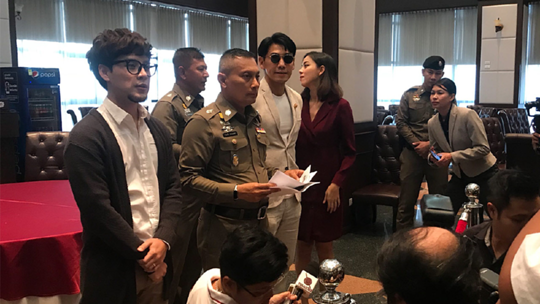 ดารารับรีวิว เมจิกสกิน ส่อเค้าโดยข้อหา โฆษณาเกินจริงหลังรับรีวิวผลิตภัณฑ์ในเครือ เมจิกสกิน [คลิป]