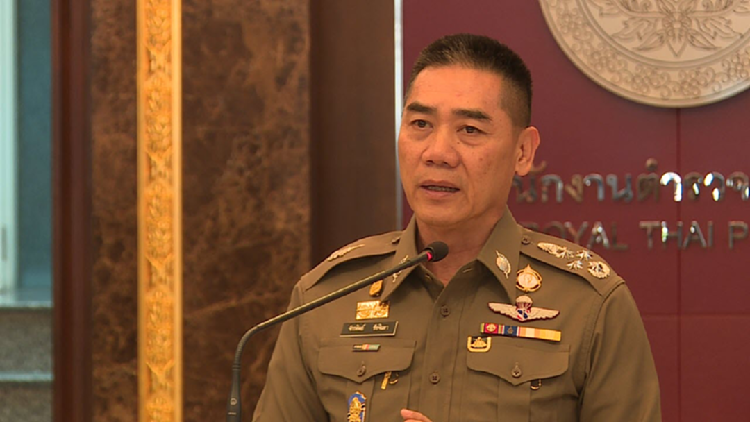 เจอตัว “จักรทิพย์” แล้วที่รัฐสภา อ้างไปเยอรมันไม่ได้ไปพบพระ เจอตัว “จักรทิพย์” แล้วที่รัฐสภา อ้างไปเยอรมันไม่ได้ไปพบพระ