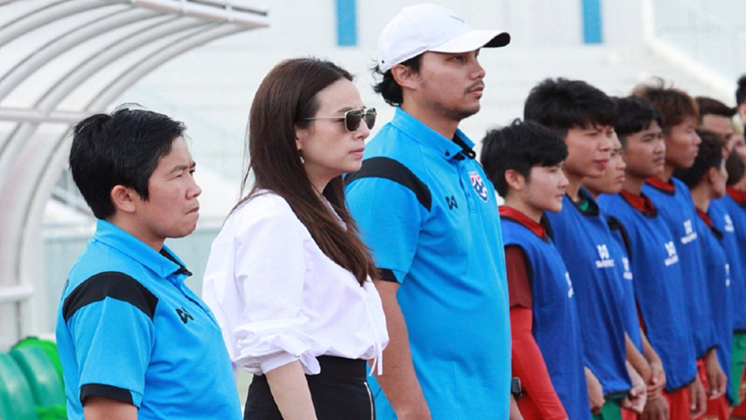 เอาจริง!!! "มาดามแป้ง" ลั่น "ชบาแก้ว" เน้นผลสกอร์แมตซ์อุ่นเกือก "เมียนมา" เอาจริง!!! "มาดามแป้ง" ลั่น "ชบาแก้ว" เน้นผลสกอร์แมตซ์อุ่นเกือก "เมียนมา"