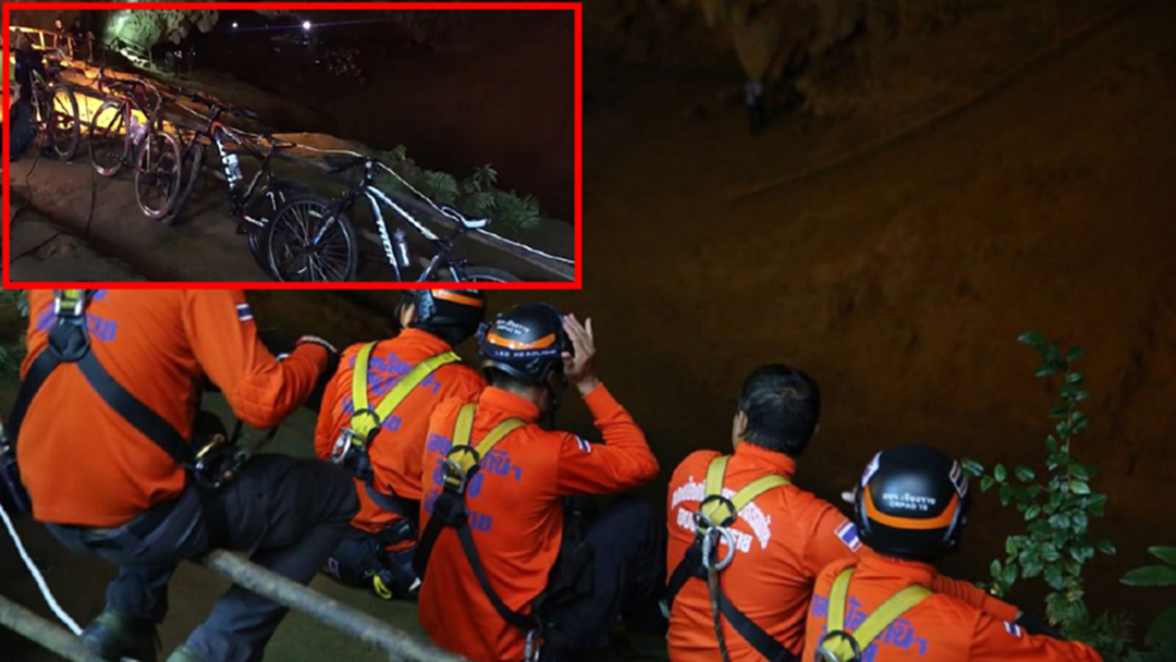 เกาะติด13 ชีวิต! จนท.เร่งค้นหาทีมฟุตบอลหมูป่าติดถ้ำหลวง เกาะติด13 ชีวิต! จนท.เร่งค้นหาทีมฟุตบอลหมูป่าติดถ้ำหลวง