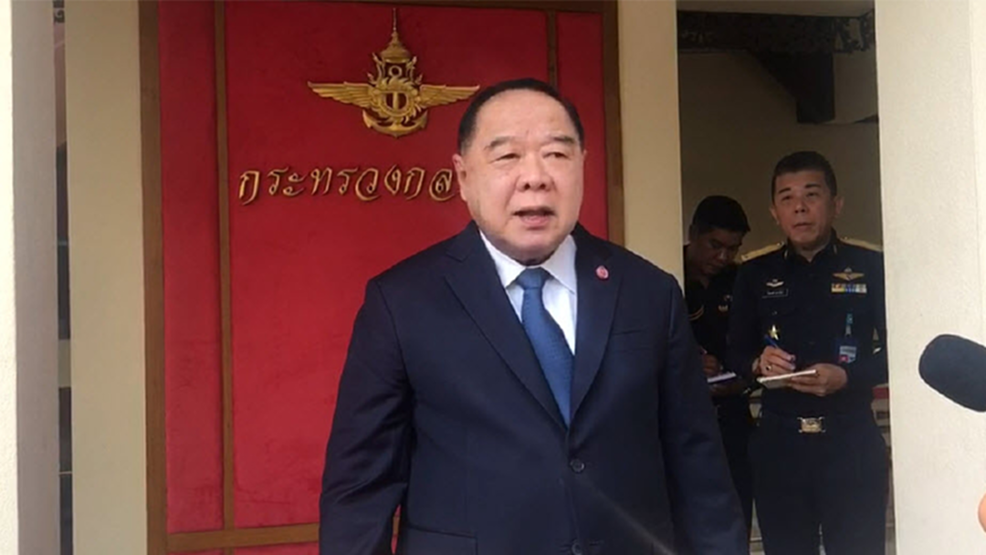 “ประวิตร” กำชับ จนท.เร่งค้นหา 13 ชีวิตติดถ้ำหลวง เชื่อคนทั้งประเทศอยากให้เจอ “ประวิตร” กำชับ จนท.เร่งค้นหา 13 ชีวิตติดถ้ำหลวง เชื่อคนทั้งประเทศอยากให้เจอ