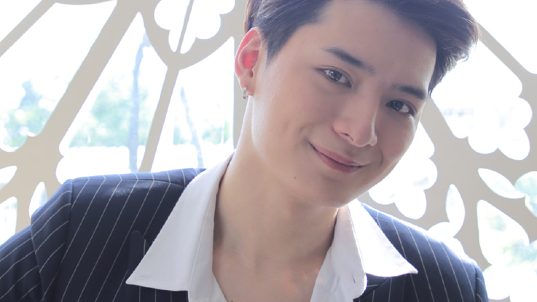 “คริส” ปลื้มสุดๆ “ประตู อากาศ และวันดีดี” ทะลุล้านวิวใน 8 ชั่วโมง “คริส” ปลื้มสุดๆ “ประตู อากาศ และวันดีดี” ทะลุล้านวิวใน 8 ชั่วโมง
