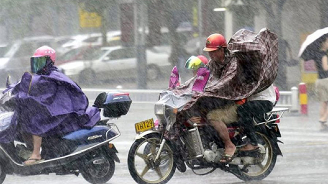 อุตุฯเตือนเกือบทั่วไทยเว้นภาคใต้ฝนตกหนัก-กรุงเทพฝน 60% อุตุฯเตือนเกือบทั่วไทยเว้นภาคใต้ฝนตกหนัก-กรุงเทพฝน 60%