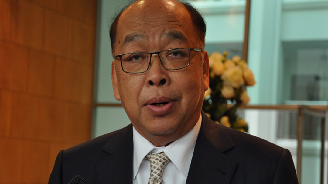 คุก2ปี "สุรพงษ์ โตวิจักษณ์ชัยกุล" ไม่รอลงอาญา ฐานช่วยเหลือ "ทักษิณ" คุก2ปี "สุรพงษ์ โตวิจักษณ์ชัยกุล" ไม่รอลงอาญา ฐานช่วยเหลือ "ทักษิณ"