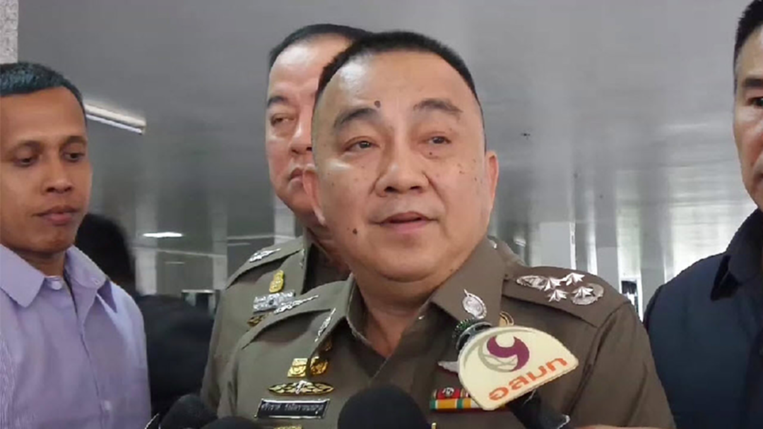 “ศรีวราห์” เผยสำนักงานตำรวจแห่งชาติ ส่ง ตำรวจ 900 นาย ดูแลจราจรถ้ำหลวง รอ 13 ชีวิตออกจากถ้ำ “ศรีวราห์” เผยสำนักงานตำรวจแห่งชาติ ส่ง ตำรวจ 900 นาย ดูแลจราจรถ้ำหลวง รอ 13 ชีวิตออกจากถ้ำ