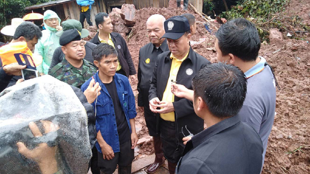 อนุพงษ์ สั่งเคลื่อนย้ายประชาชน อ.บ่อเกลือ ไปอยู่ในที่ปลอดภัยแล้ว พร้อมเฝ้าระวังน้ำท่วมอีสานเพิ่ม อนุพงษ์ สั่งเคลื่อนย้ายประชาชน อ.บ่อเกลือ ไปอยู่ในที่ปลอดภัยแล้ว พร้อมเฝ้าระวังน้ำท่วมอีสานเพิ่ม