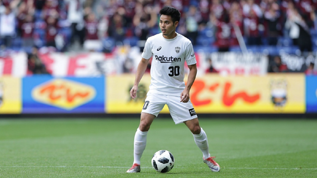 แอสซิสต์แรกมาแล้ว!! “ธีราทร” ลงเต็มเกมช่วย “โกเบ” ปราบ “วี-วาเรน” (มีคลิป) แอสซิสต์แรกมาแล้ว!! “ธีราทร” ลงเต็มเกมช่วย “โกเบ” ปราบ “วี-วาเรน” (มีคลิป)