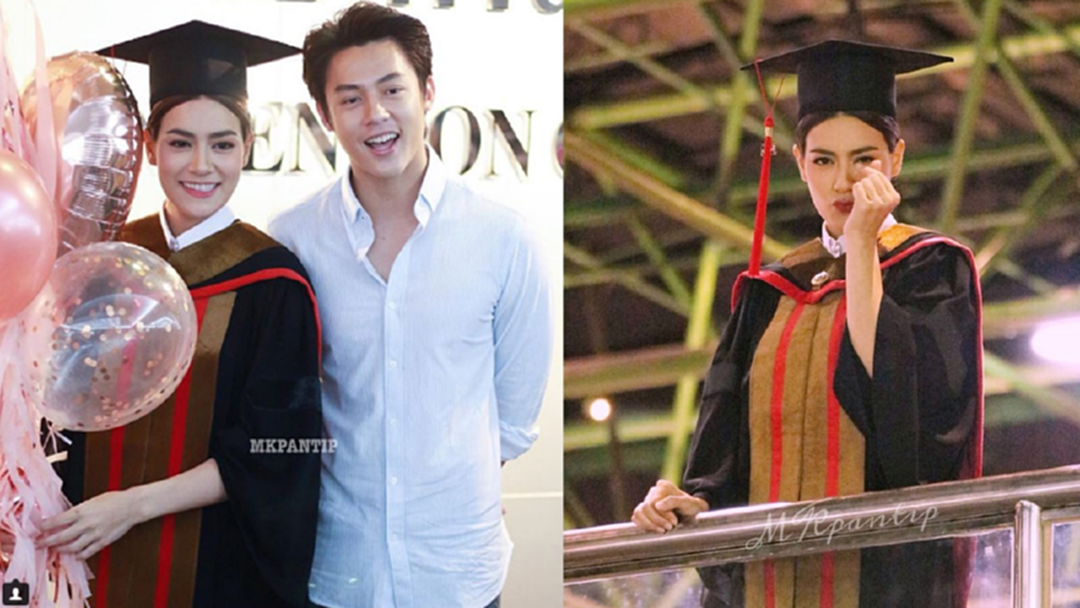 "คิมเบอร์ลี่" ปลื้มรับปริญญาตั้งใจขอมอบให้พ่อ ยิ้ม "หมาก" หอบดอกไม้ช่อโตยินดี "คิมเบอร์ลี่" ปลื้มรับปริญญาตั้งใจขอมอบให้พ่อ ยิ้ม "หมาก" หอบดอกไม้ช่อโตยินดี