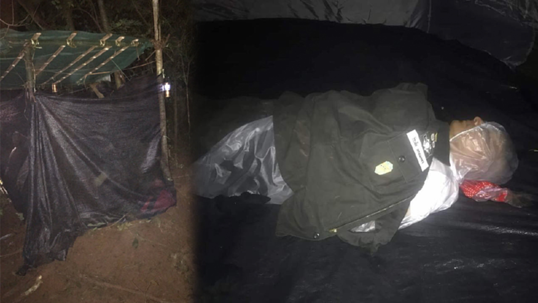 ทุ่มเทเพื่อ 13 ชีวิตในถ้ำหลวง รองผบ.ตร. หนุนขนมปังนอนกลางป่า ทุ่มเทเพื่อ 13 ชีวิตในถ้ำหลวง รองผบ.ตร. หนุนขนมปังนอนกลางป่า