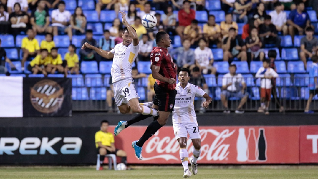 เงียบเหงา!! “ไทยลีก” นัดที่ 22 แฟนบอลเช้าชมรวมทุกสนามแค่ 3 หมื่นคน เงียบเหงา!! “ไทยลีก” นัดที่ 22 แฟนบอลเช้าชมรวมทุกสนามแค่ 3 หมื่นคน