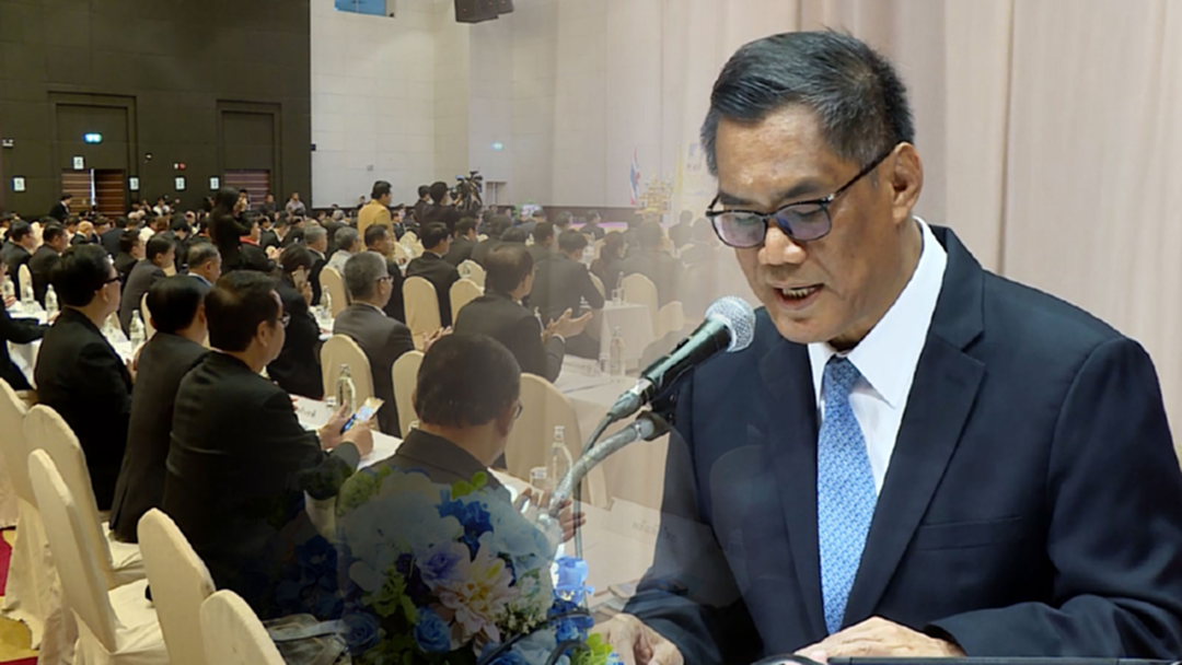 กกต. แบ่งเขตเลือกตั้งเสร็จ !! ส่งแผนการเลือกตั้งให้รัฐบาล - คสช. เคาะวันกาบัตร กกต. แบ่งเขตเลือกตั้งเสร็จ !! ส่งแผนการเลือกตั้งให้รัฐบาล - คสช. เคาะวันกาบัตร