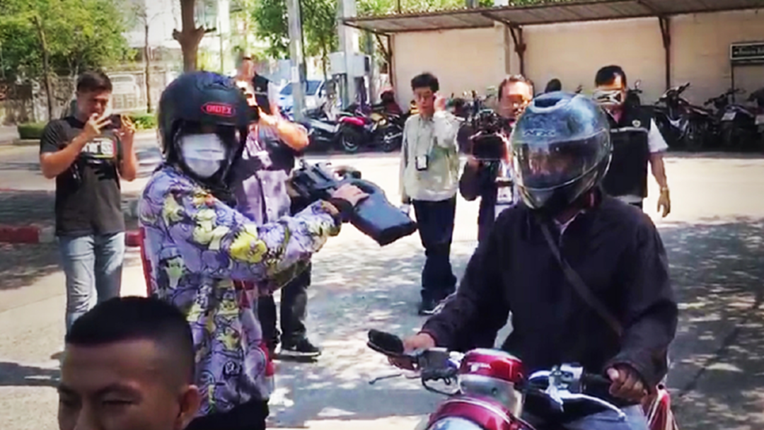 ทำแผน 5โจ๋รุมกระทืบอริปางตาย สารภาพบาดหมางนานร่วมปี -ค้านประกันตัว [คลิป]