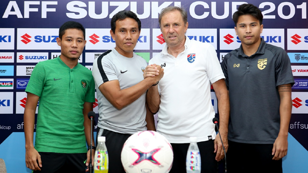 พรุ่งนี้รู้เรื่อง! "ช้างศึก" แถลงก่อนเกมฉะ "อิเหนา" มั่นใจคว้าชัยได้ พรุ่งนี้รู้เรื่อง! "ช้างศึก" แถลงก่อนเกมฉะ "อิเหนา" มั่นใจคว้าชัยได้