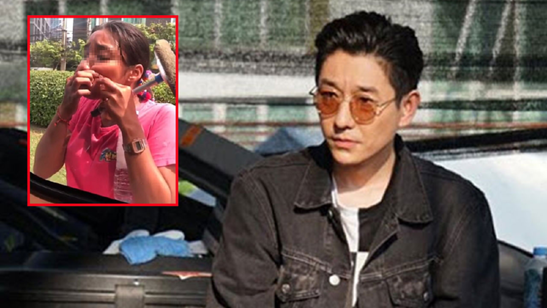 "บอย Peacemaker" ลุ้นเอาใจช่วย สาวบีบสิวให้ดู! กลางแยกไฟแดงอโศก! "บอย Peacemaker" ลุ้นเอาใจช่วย สาวบีบสิวให้ดู! กลางแยกไฟแดงอโศก!